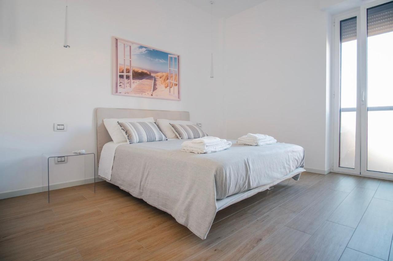 Rossani Suites&Aparts Bari Exterior foto