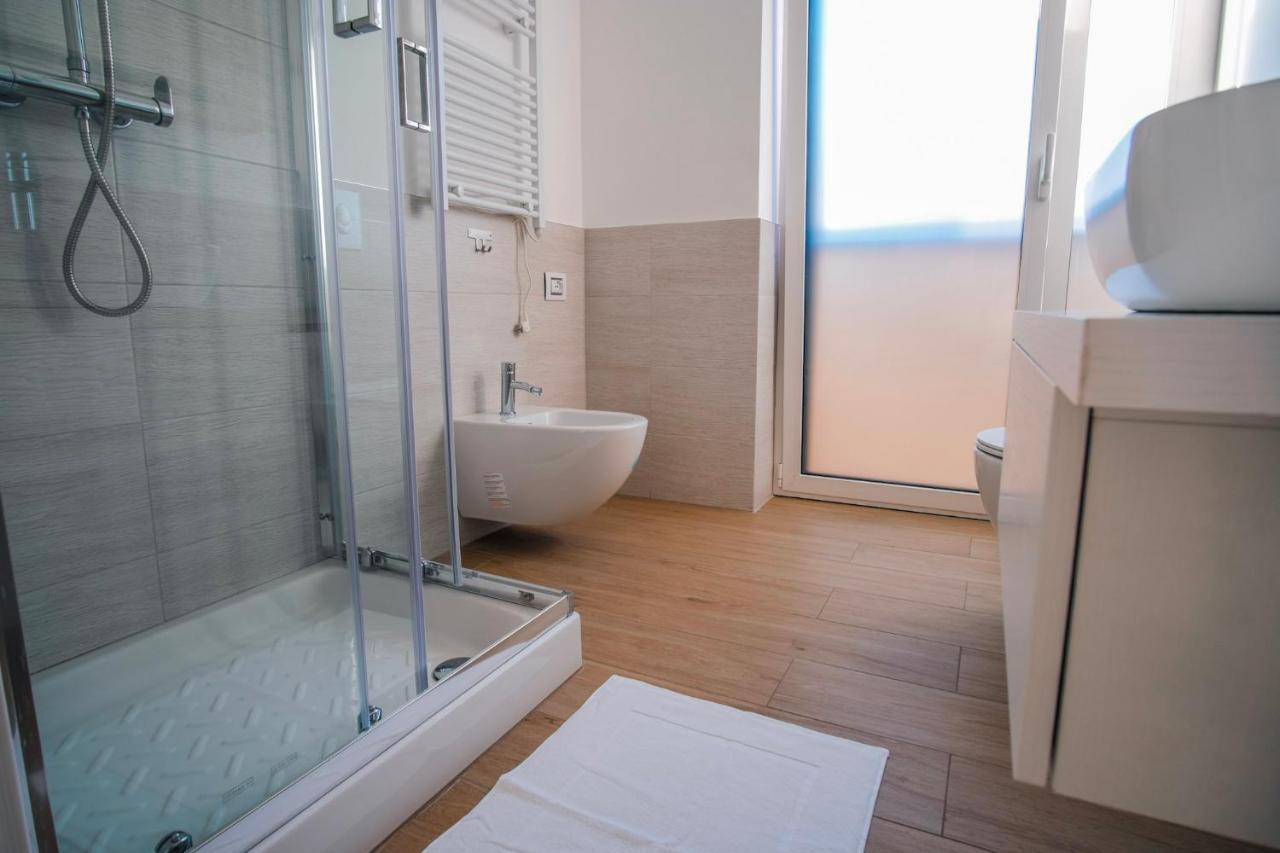 Rossani Suites&Aparts Bari Exterior foto